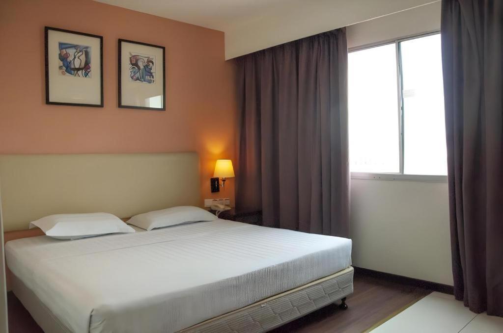 Ritz Garden Hotel Ипох Екстериор снимка