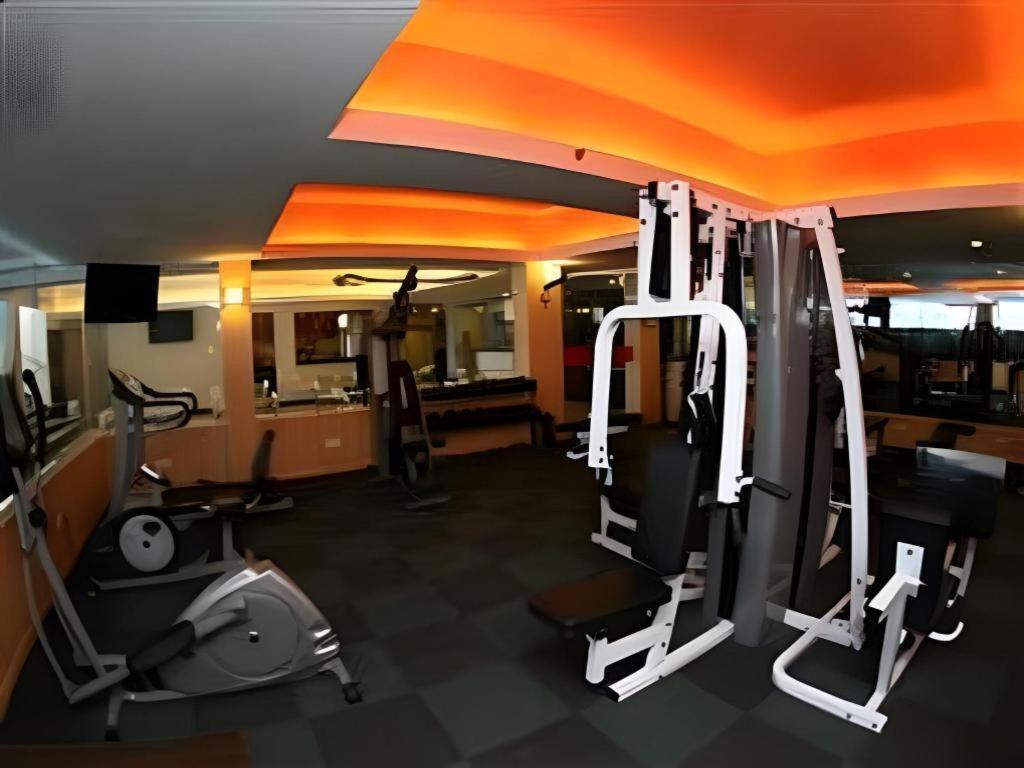 Ritz Garden Hotel Ипох Екстериор снимка